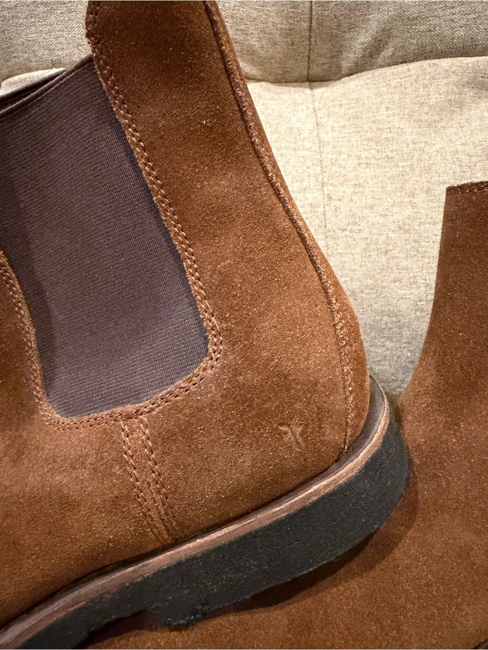 Frye Men's Suede Chelsea Boot Boots 12